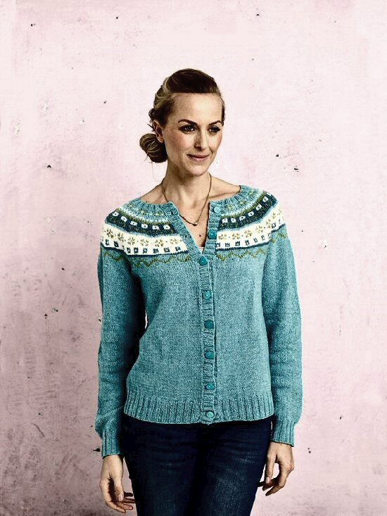  893420 Cardigan med mnstret brestykke 