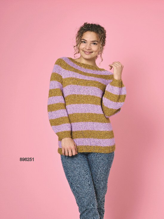  896251 Stribet sweater med raglan 