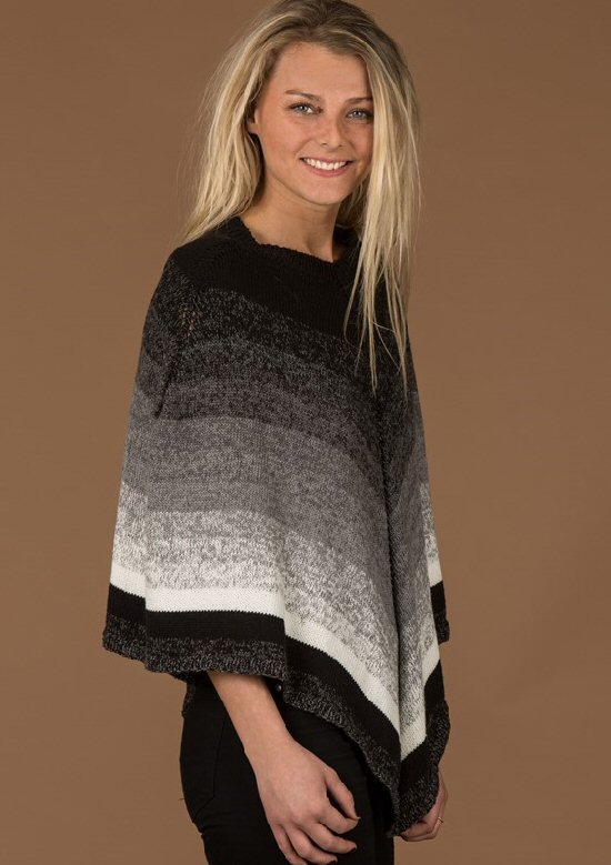  Voksen poncho i Mayflowers 3+4 